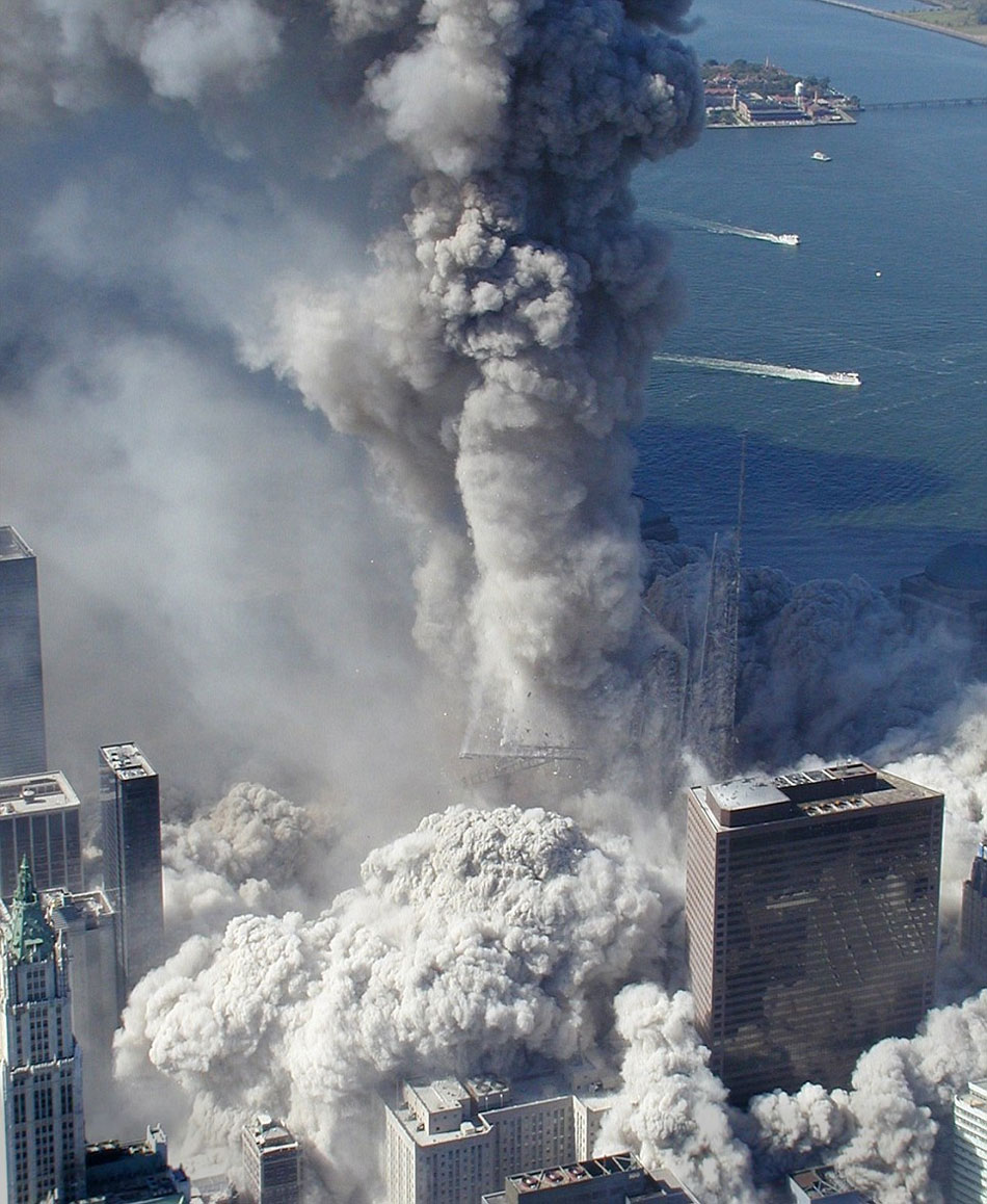 http://thegreaterpicture.com/images/9-11-wtc7.jpg