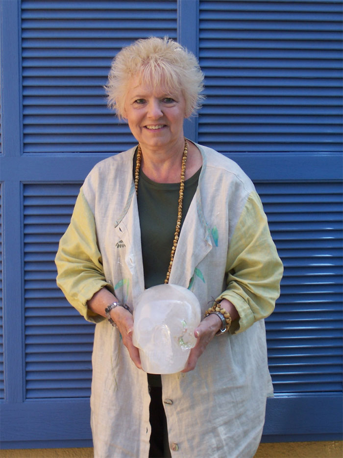 JoAnn Parks with her skull "Max" that weighs 18 pounds