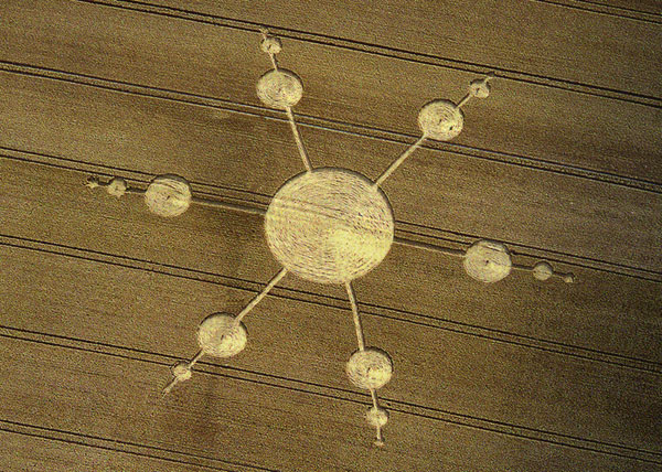 Crop circle near Oliver's Castle in 1996
